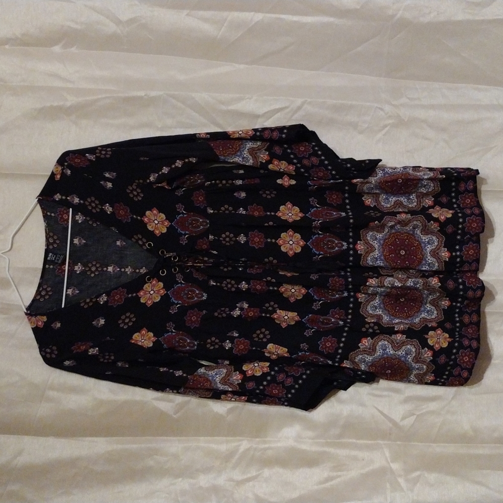Emery Rose Plus Tassel Tie Neck Floral Print Tunic Dress